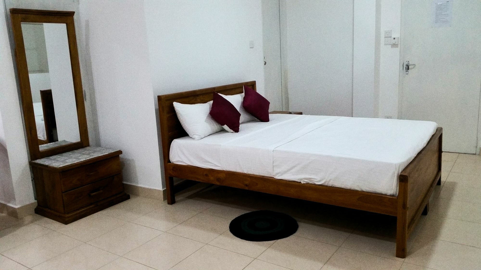 Ferienwohnung Ocean Pebbles Dehiwala-Mount Lavinia Exterior foto