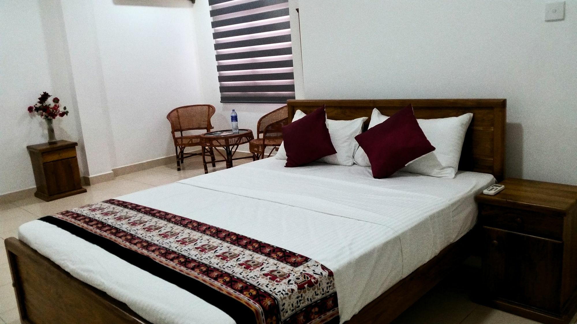 Ferienwohnung Ocean Pebbles Dehiwala-Mount Lavinia Exterior foto
