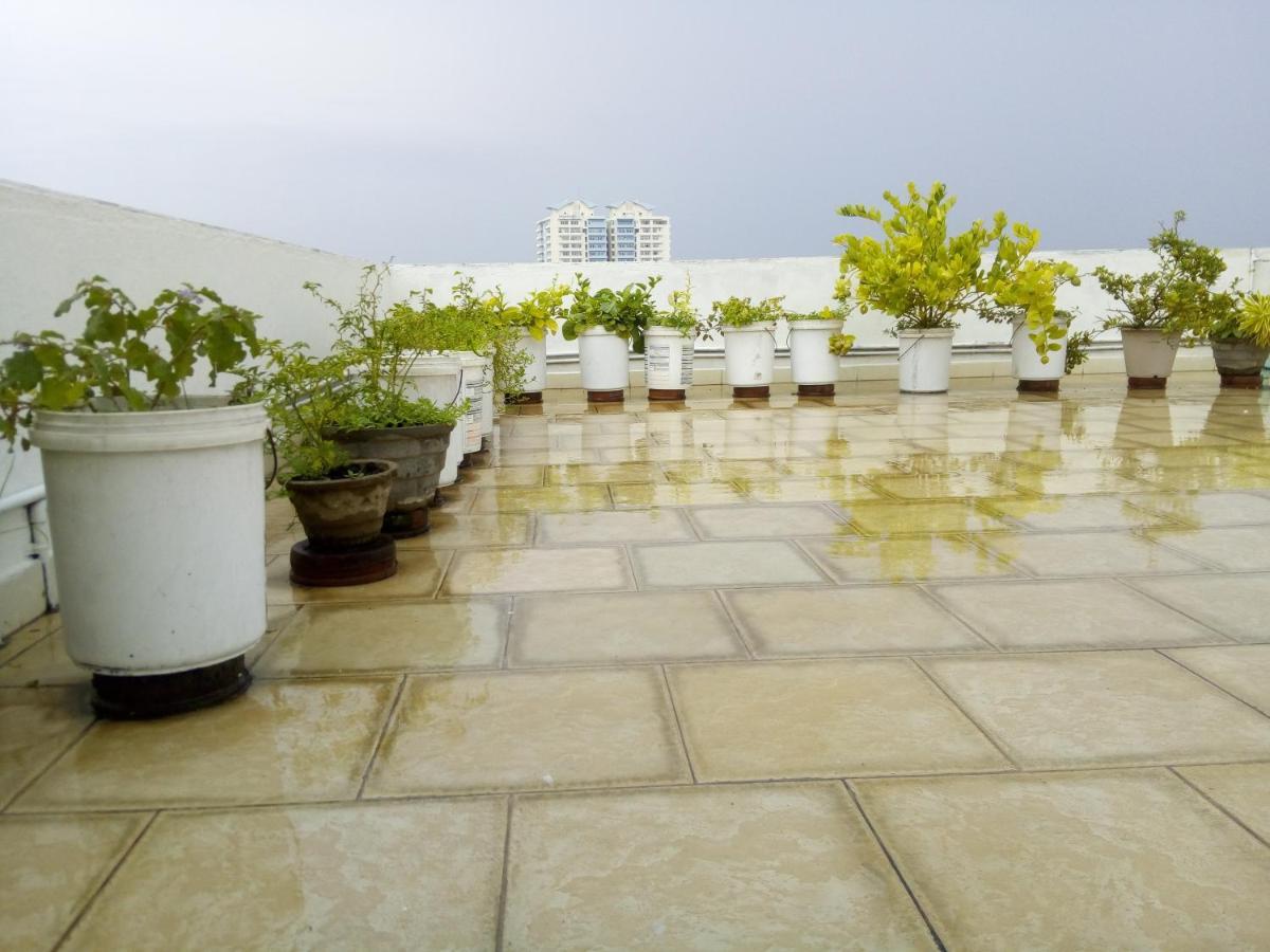 Ferienwohnung Ocean Pebbles Dehiwala-Mount Lavinia Exterior foto